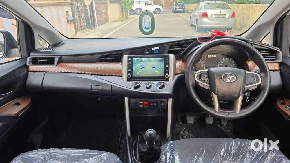 Toyota Innova Crysta 2.4 Gx Limited Edition 8 Str, 2025, Diesel