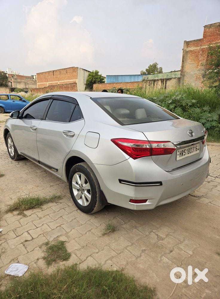 Toyota Corolla Altis 1.8 Gl, 2015, Petrol