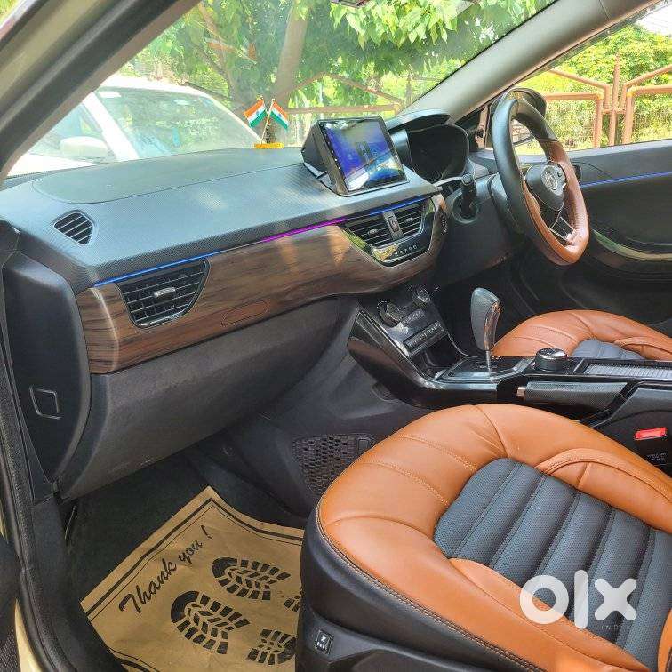 Tata Nexon 1.2 Revotron Xza Plus Dualtone, 2022, Petrol