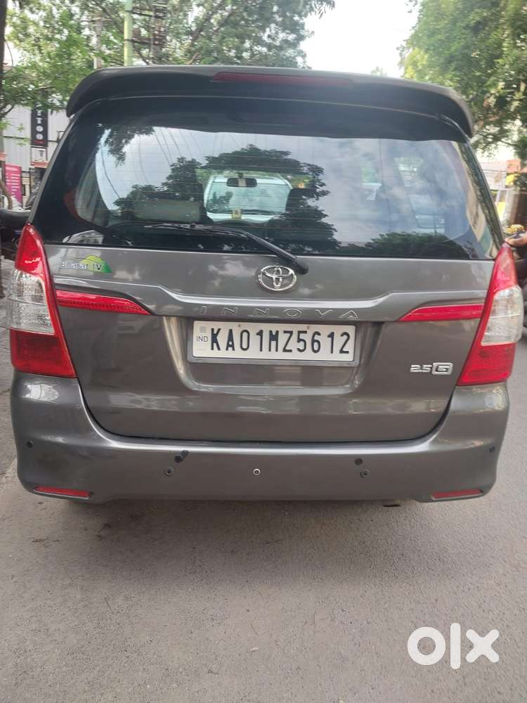 Toyota Innova 2.5 G (diesel) 8 Seater, 2014, Diesel