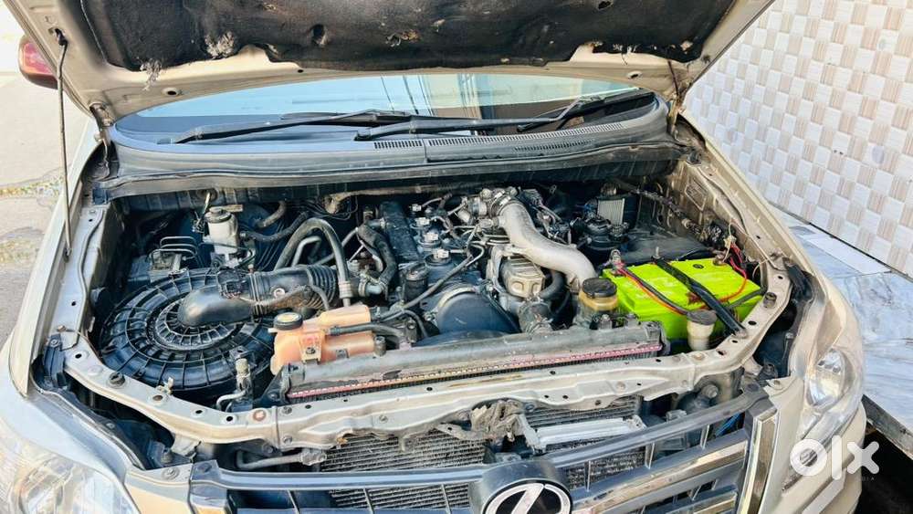 Toyota Innova 2814 Diesel Well Maintained