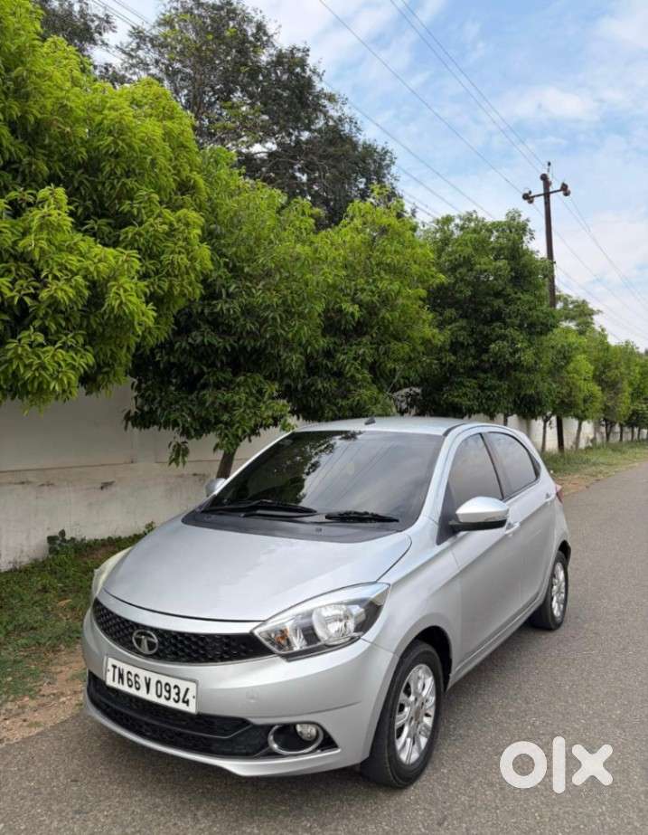 Tata Tiago 1.2 Revotron Xza, 2017, Petrol