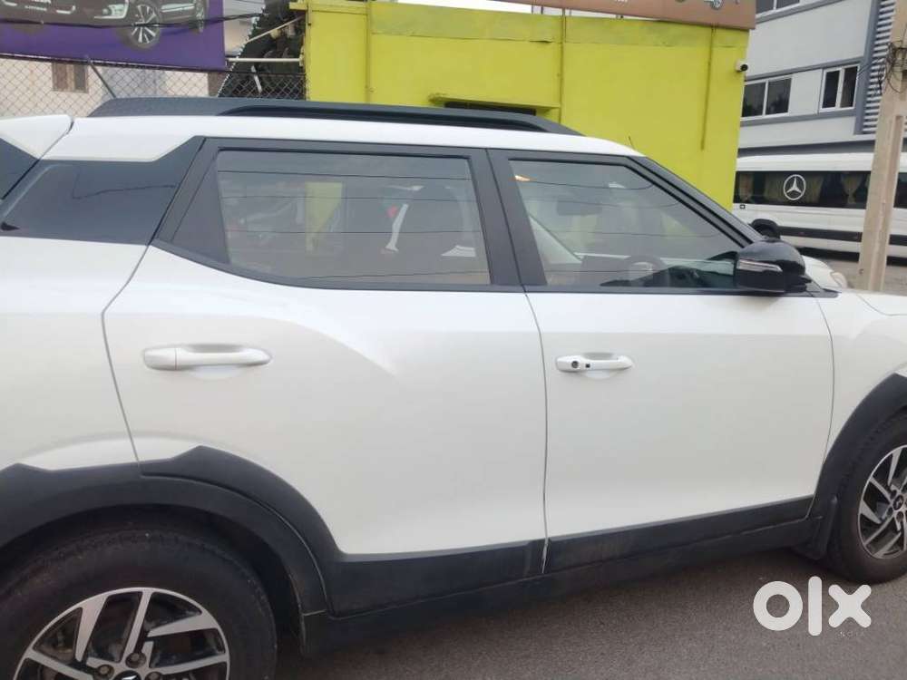 Mahindra Xuv 3xo Ax5 Pm Mt, 2024, Petrol