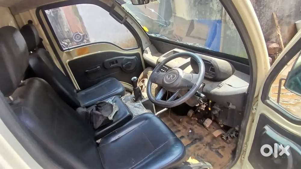 Tata Sumo Gold 3.0 2024