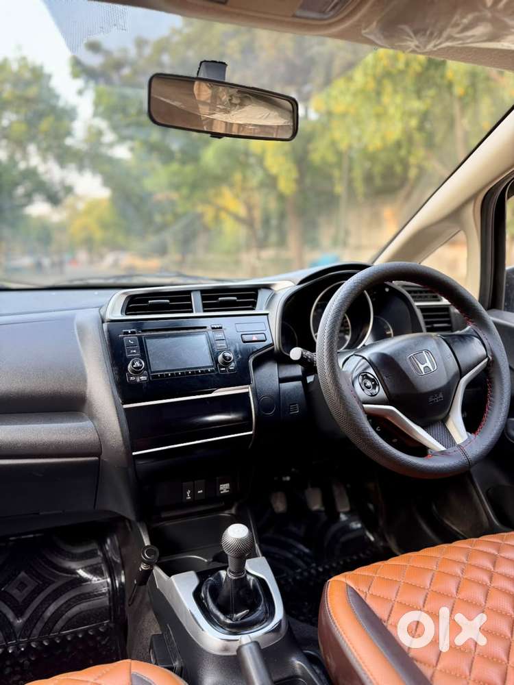 Honda Jazz V Mt Privilege, 2019, Petrol