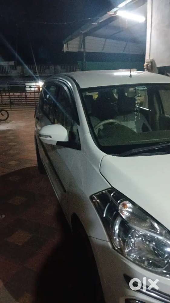 Maruti Suzuki Ertiga 2014 Petrol 125000 Km Driven