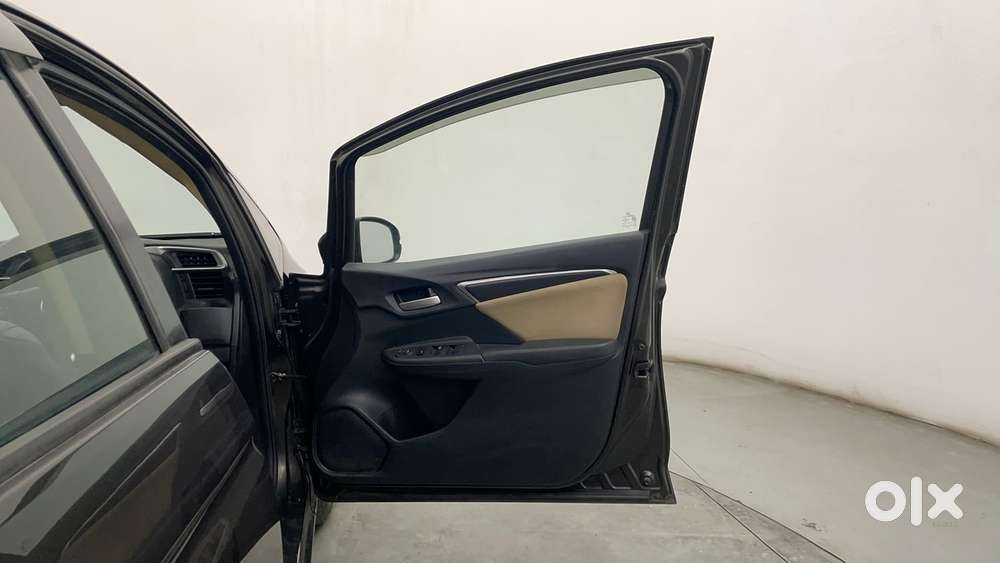 Honda Jazz V At I-vtec, 2017, Petrol