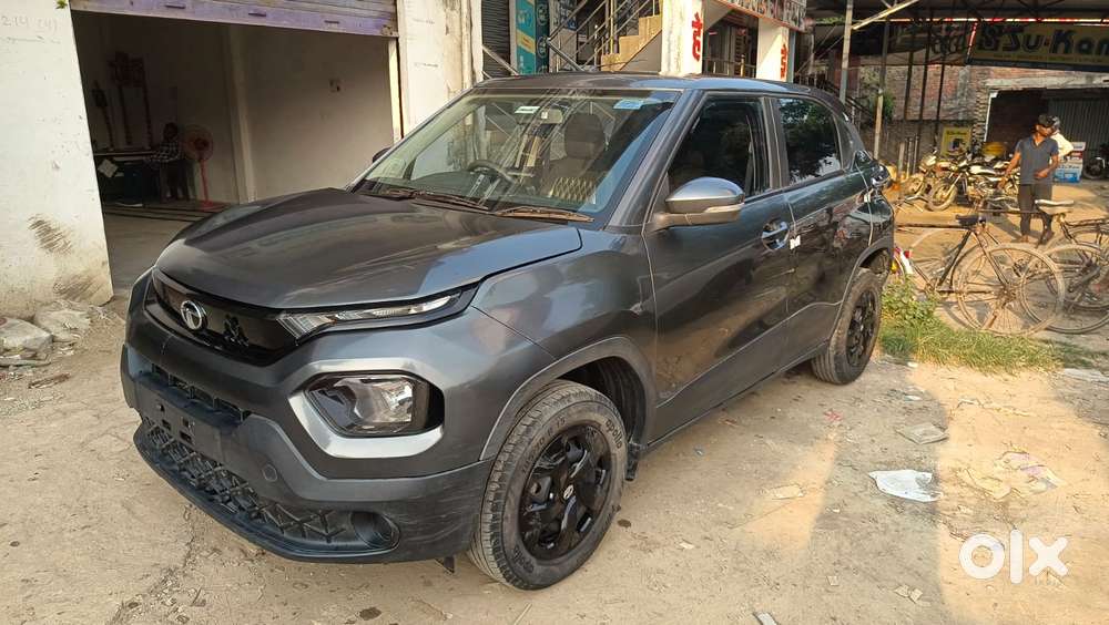 Tata Punch Pure, 2022, Petrol