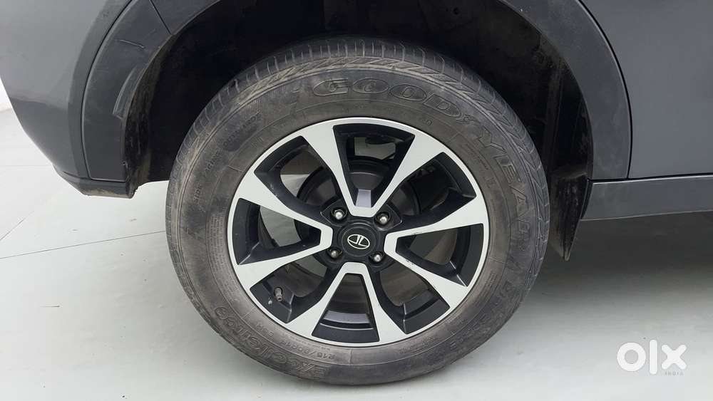 Tata Nexon 1.2 Revotron Xza Plus (o), 2020, Petrol