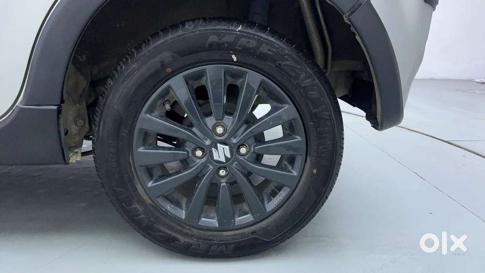 Maruti Suzuki Wagon R 1.2 Zxi Plus Amt, 2022, Petrol