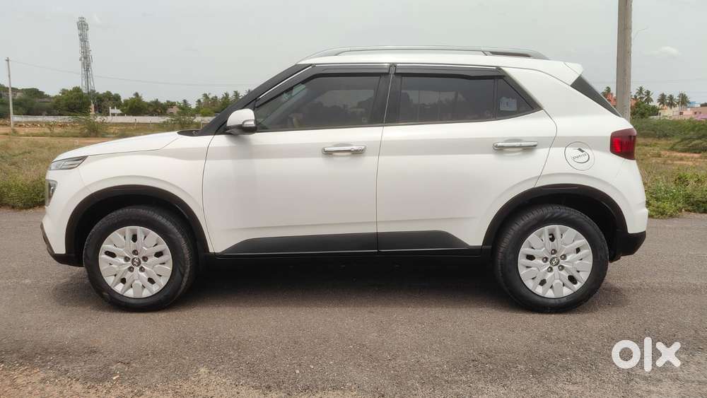 Hyundai Venue Sx Turbo, 2022, Petrol