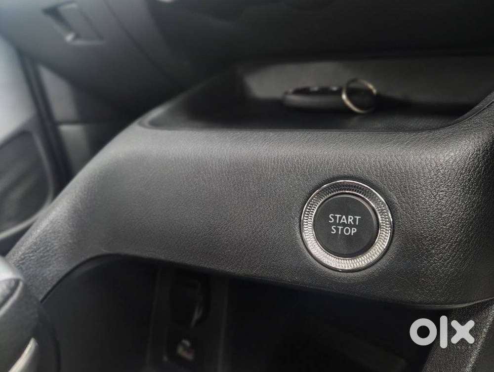 Nissan Magnite 1.0 Xv Turbo Cvt, 2022, Petrol