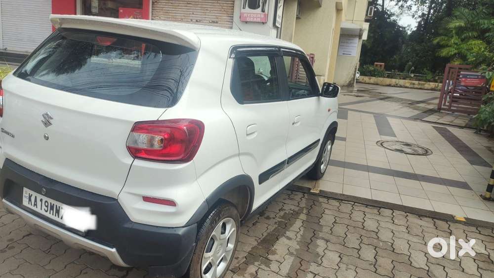 Maruti Suzuki S-presso Vxi Plus Amt, 2023, Petrol