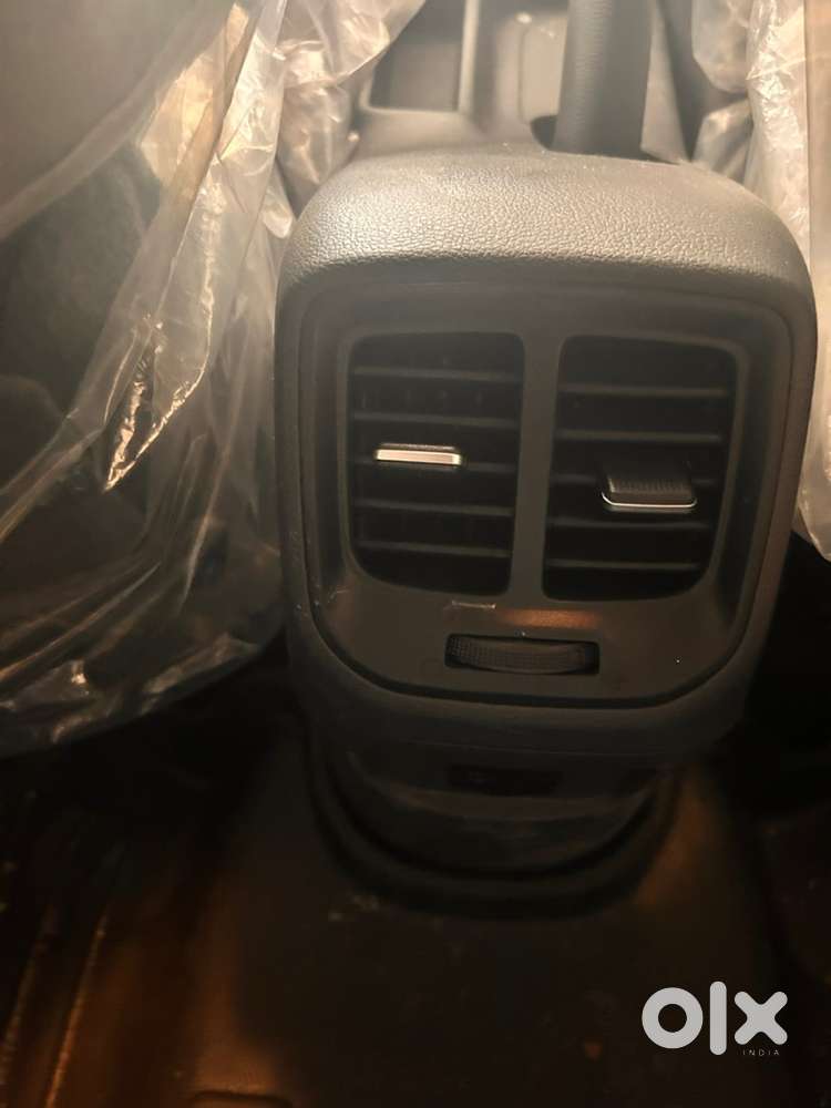 2023hyundai Grand I10 Nios Asta Amt | Petrol | 1st Owner | Only 4000km