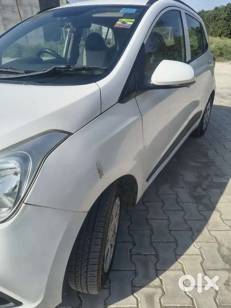 Hyundai Grand I10 2016 Petrol Well Maintained
