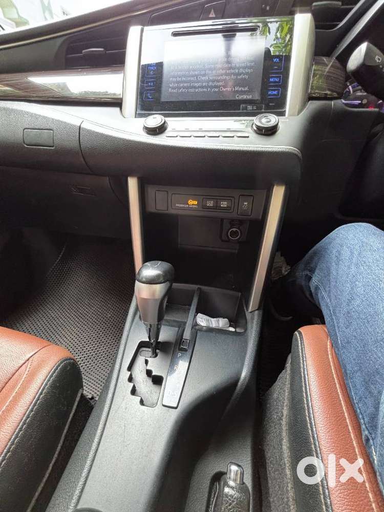 Toyota Innova Crysta 2.8z Automatic, 2019, Diesel