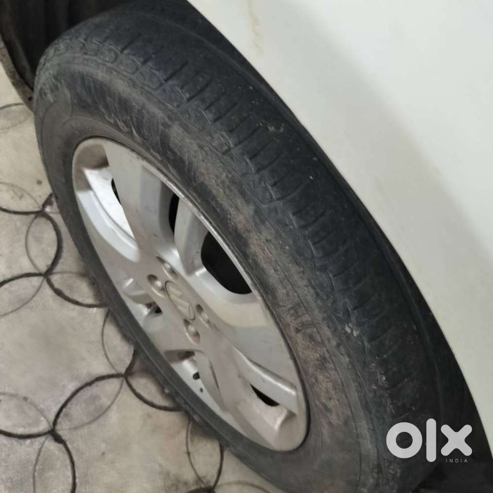 Maruti Suzuki Swift Dzire Zxi+ Mt, 2013, Petrol