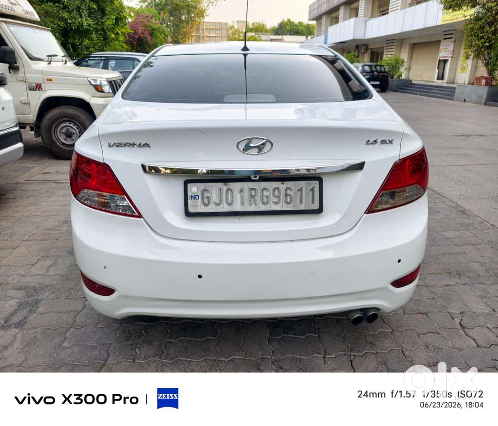 Hyundai Verna Fluidic 1.6 Crdi Sx, 2014, Diesel
