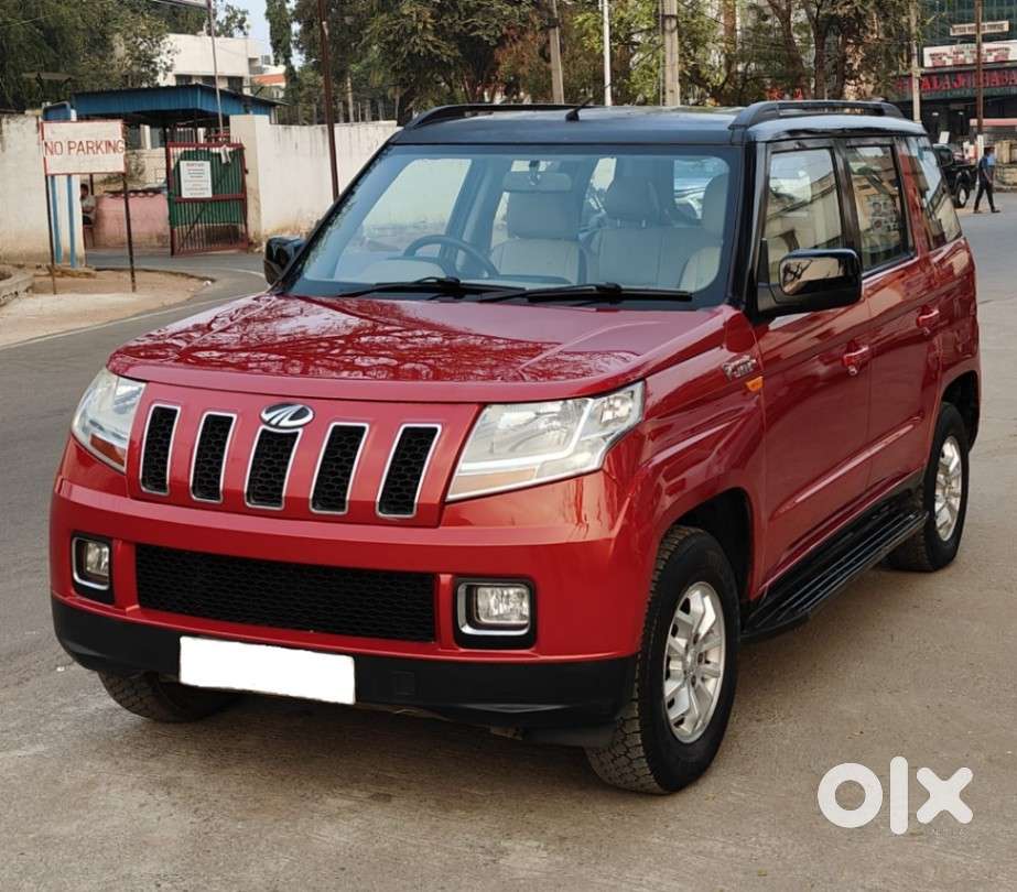 Mahindra Tuv 300 Mhawk100 T8 Dual Tone, 2017, Diesel
