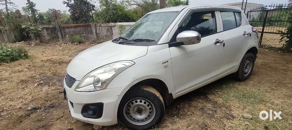 Maruti Suzuki Swift 2016 Petrol Well Maintained
