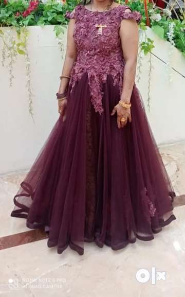 Gown mrp outlet