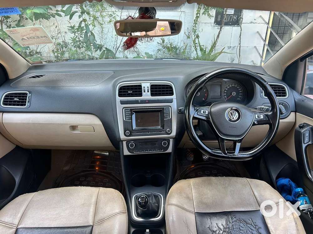 Polo (superb Condition)