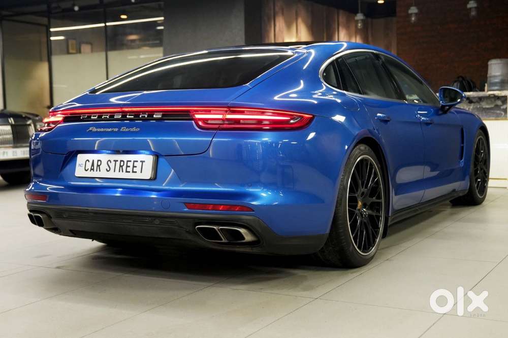 Porsche Panamera Turbo, 2018, Petrol