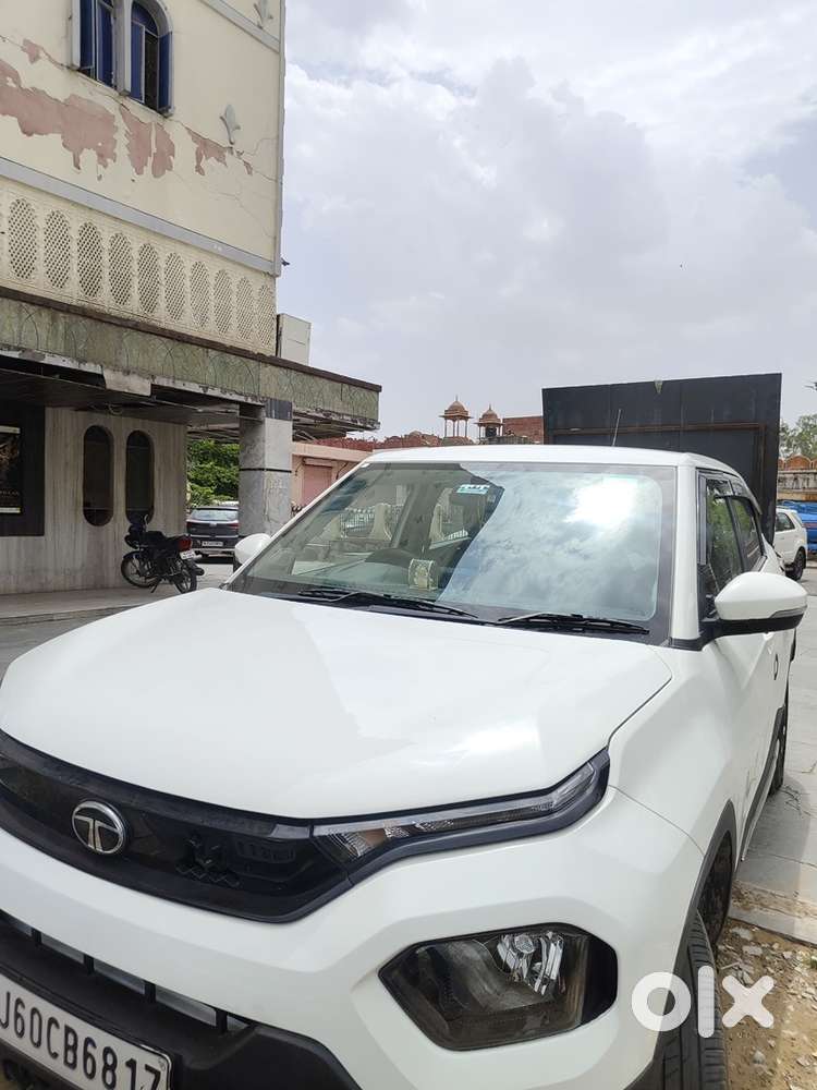 Tata Punch Petrol 2024