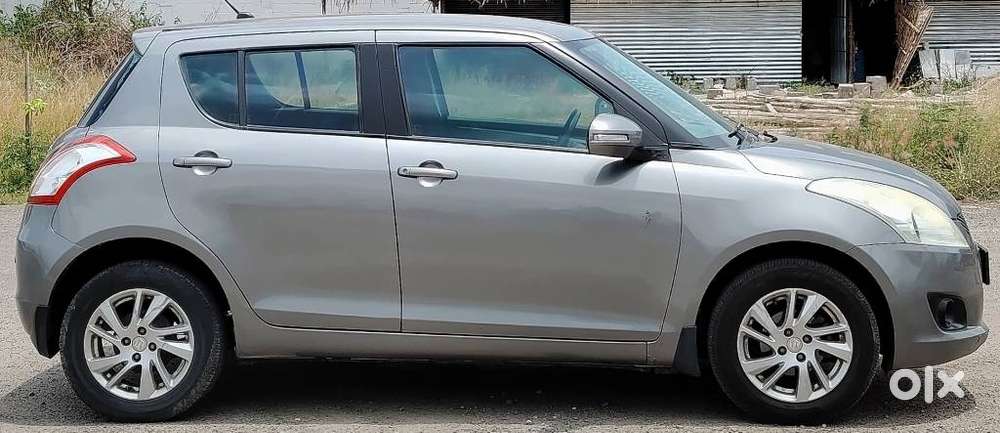 Maruti Suzuki Swift Vvt Zxi, 2012, Petrol