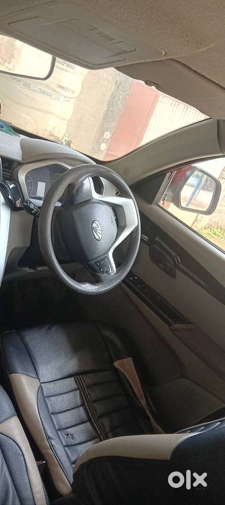 Mahindra Kuv 100 2016 Diesel Well Maintained