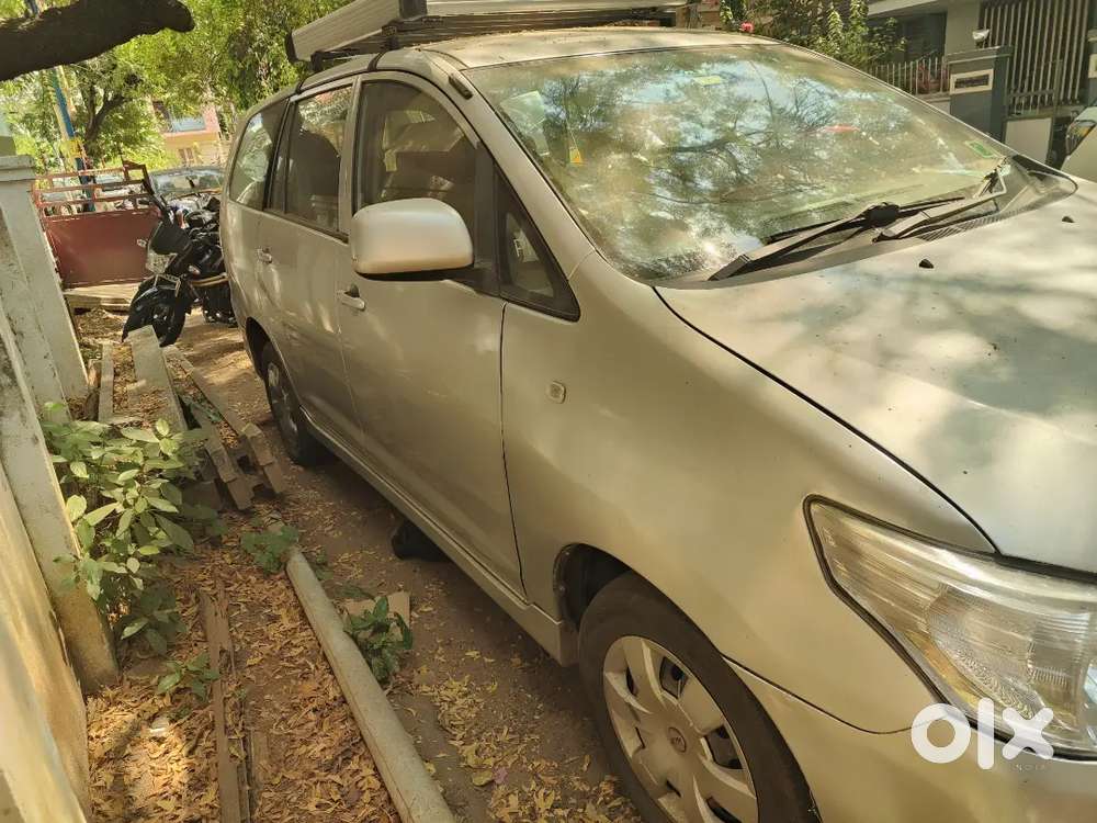 Toyota Innova 2012 Diesel 307000 Km Driven Single Owner