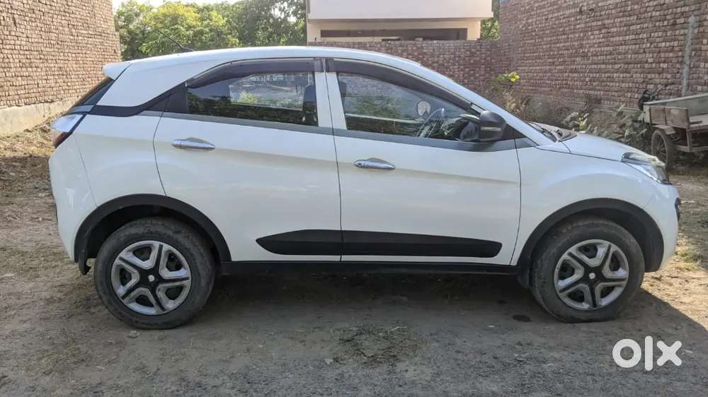 नवंबर 2017