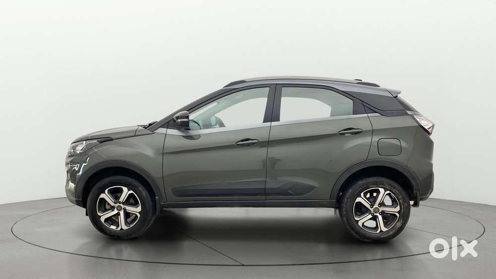 Tata Nexon Xz Plus Luxs, 2023, Petrol