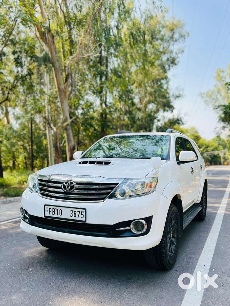 Toyota Fortuner 3.0 4x2 Mt, 2015, Diesel
