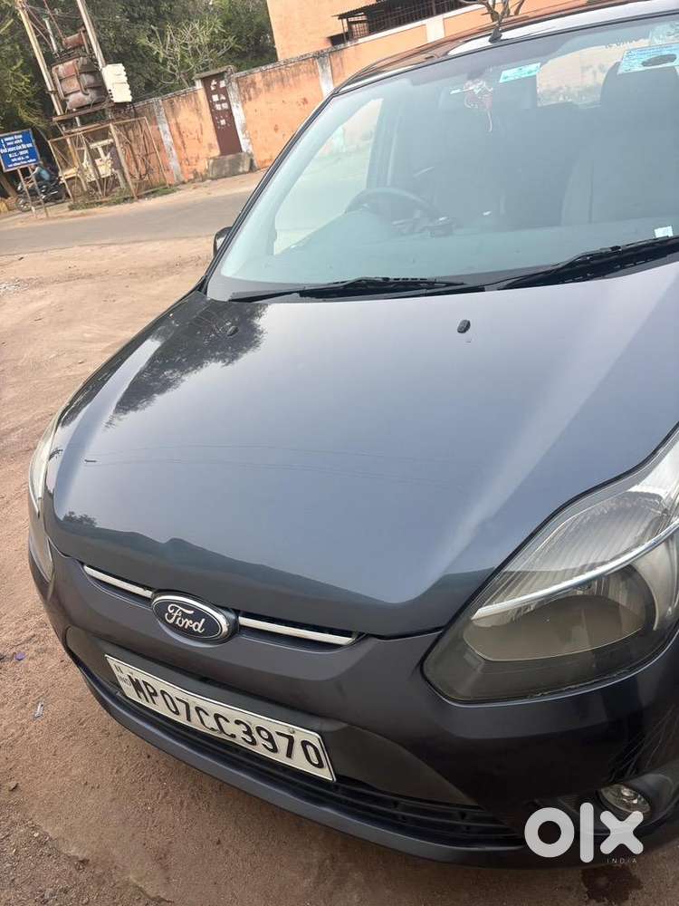 Ford Figo 2011 Diesel 75000 Km Driven