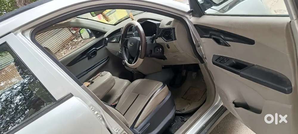 Mahindra Kuv 100 2016 Car