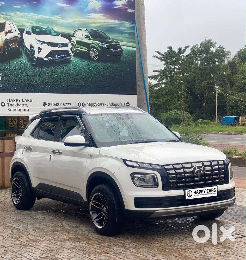 Hyundai Venue S 1.2 Petrol, 2023, Petrol