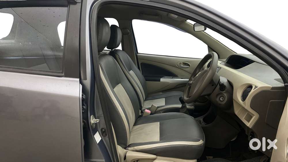 Toyota Etios Liva 2014-2016 V, 2015, Petrol