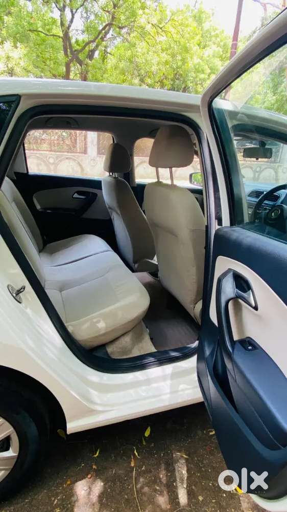 Volkswagen Polo 2012 Petrol 54000 Km Driven - Doctor Car