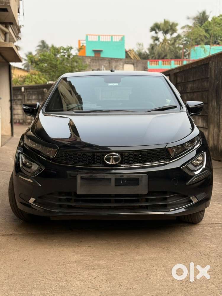 Tata Altroz 2023 Petrol 12500 Km Driven