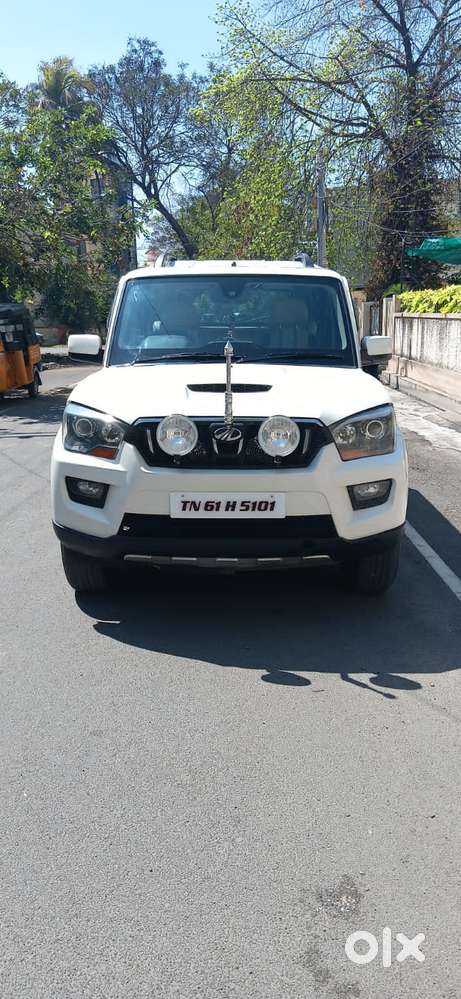 Mahindra Scorpio S10, 2015, Diesel