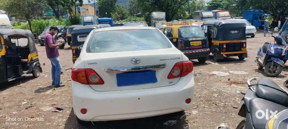 Toyota Corolla Altis 2010
