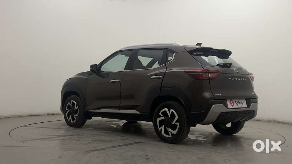 Nissan Magnite 1.0 Xv Premium Turbo Cvt, 2023, Petrol