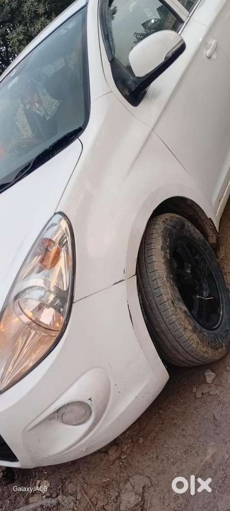 Hyundai I20 2010 Petrol 70000 Km Driven In Very Good Condition