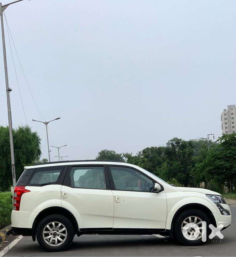 Mahindra Xuv500 At W10 Fwd, 2016, Diesel