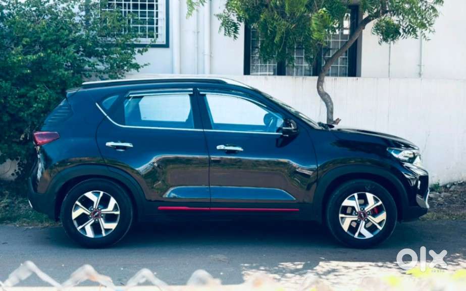 Kia Sonet, 2021, Petrol