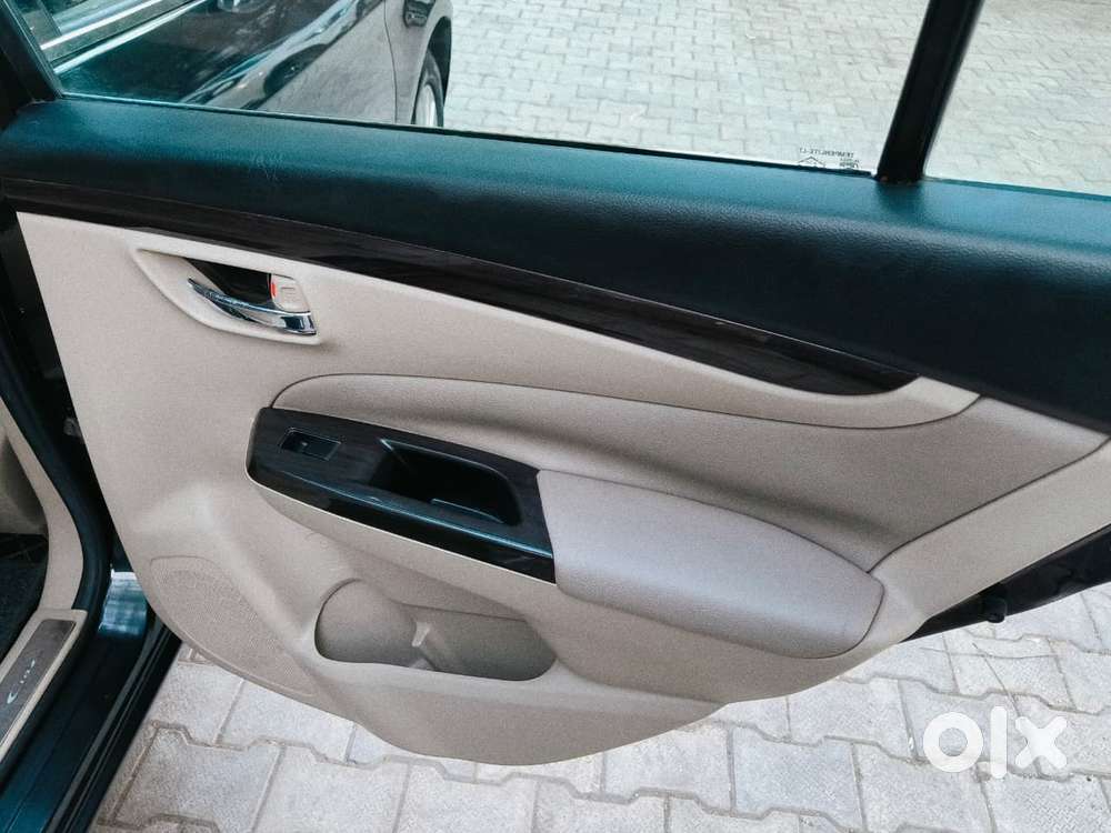 Maruti Suzuki Ciaz 2014-2017 At Zxi Plus, 2015, Petrol