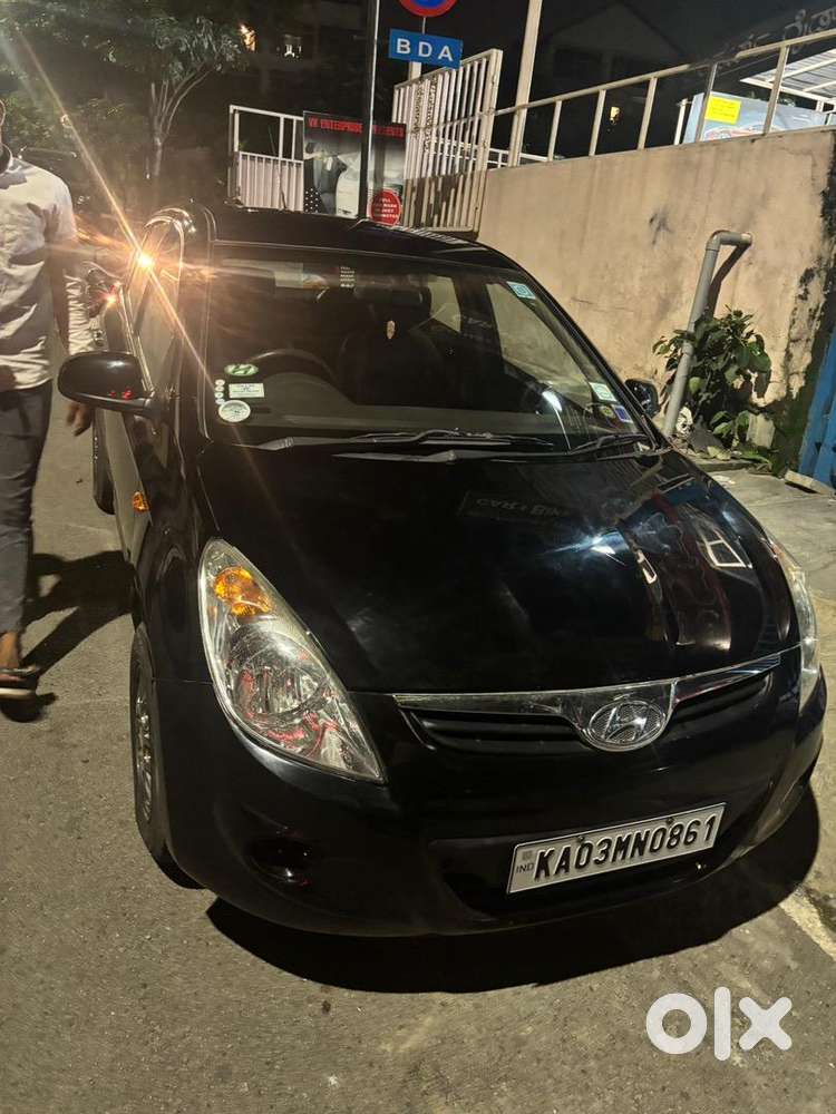 Hyundai New I20 2010 Petrol 85000 Km Driven