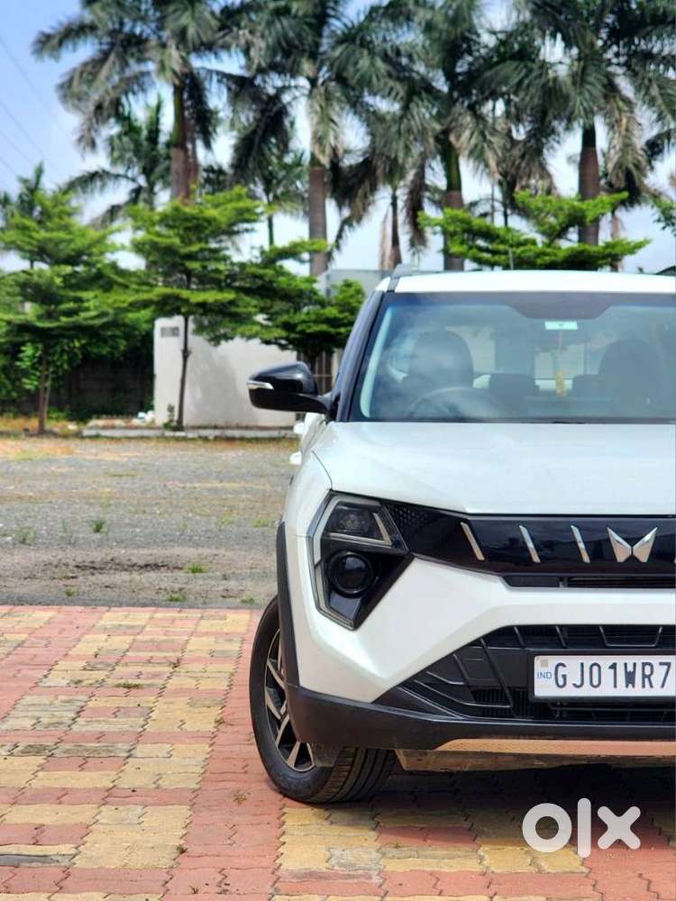 Mahindra Xuv 3xo Ax5 1.5 Diesel Autoshift Plus, 2024, Diesel