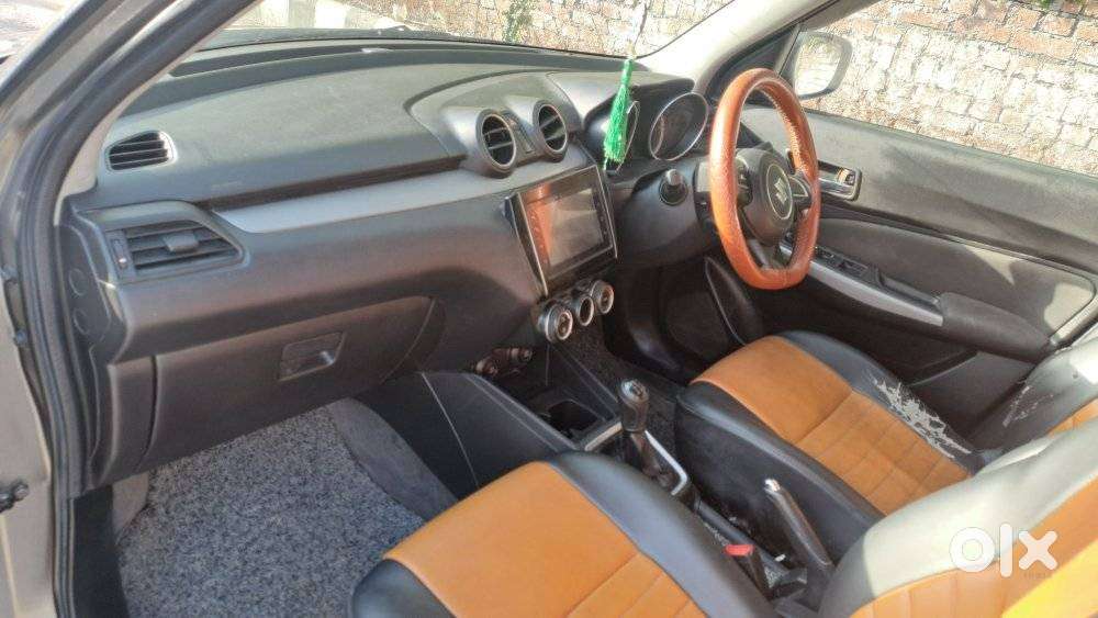 Maruti Suzuki Swift 1.3 Zxi, 2023, Petrol